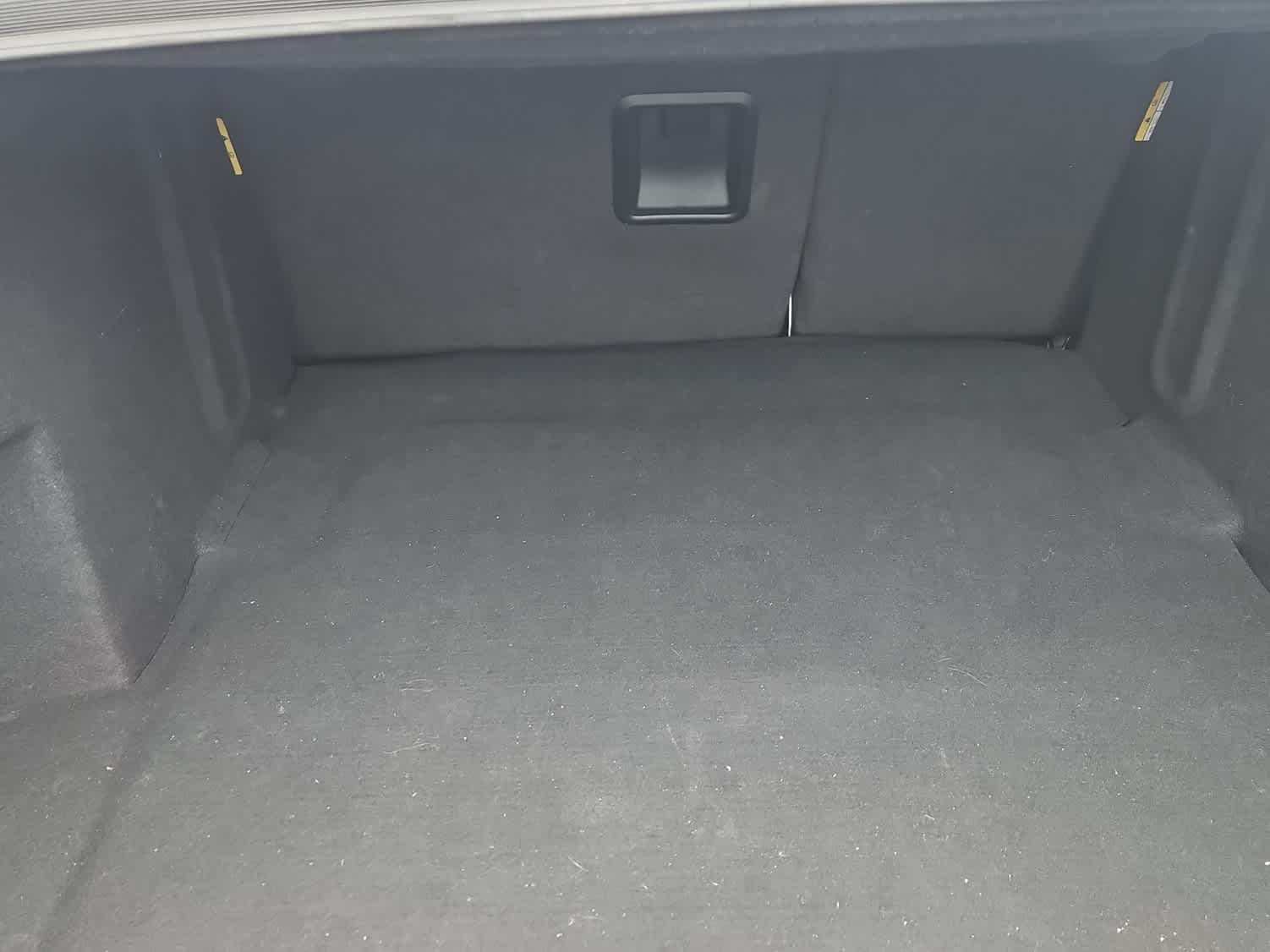 Thumbnail: 2016 Lincoln MKZ - 9