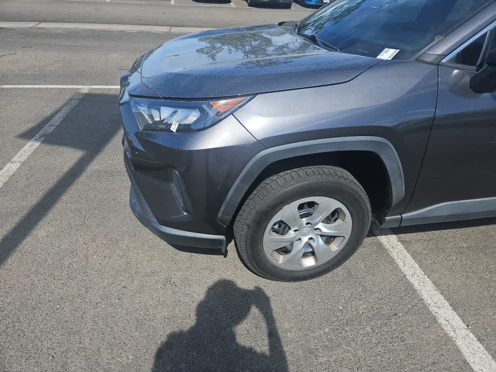 Thumbnail: 2022 Toyota RAV4 - 2