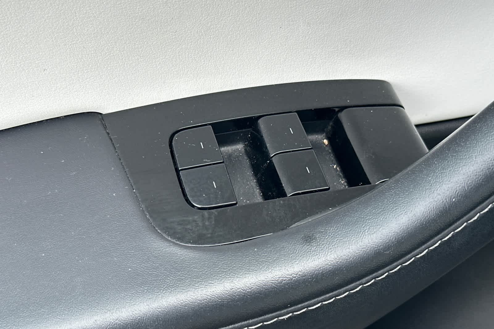 Thumbnail: 2021 Tesla Model Y - 13