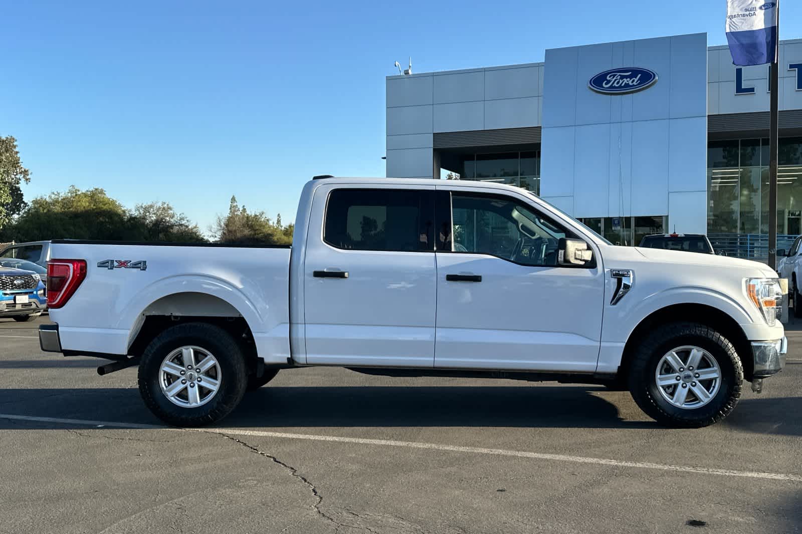 Thumbnail: 2021 Ford F-150 - 9