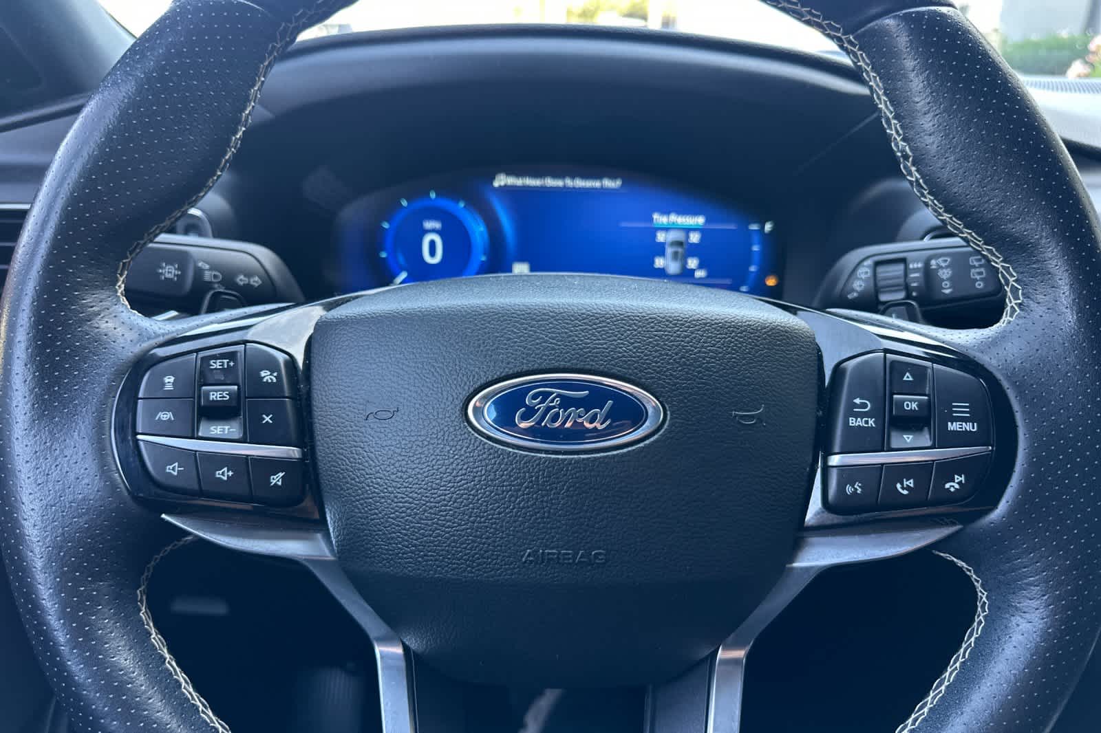 Thumbnail: 2022 Ford Explorer - 23