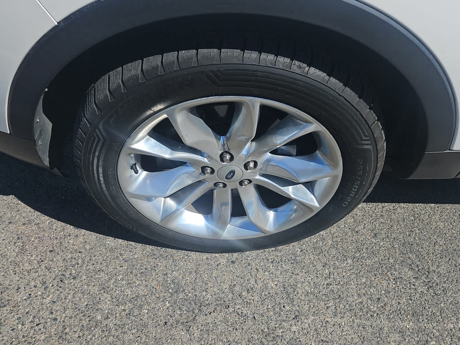 Thumbnail: 2014 Ford Explorer - 3