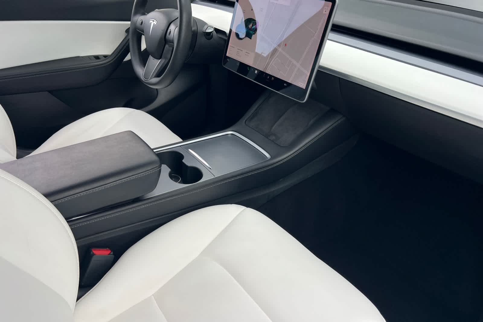 Thumbnail: 2021 Tesla Model Y - 16