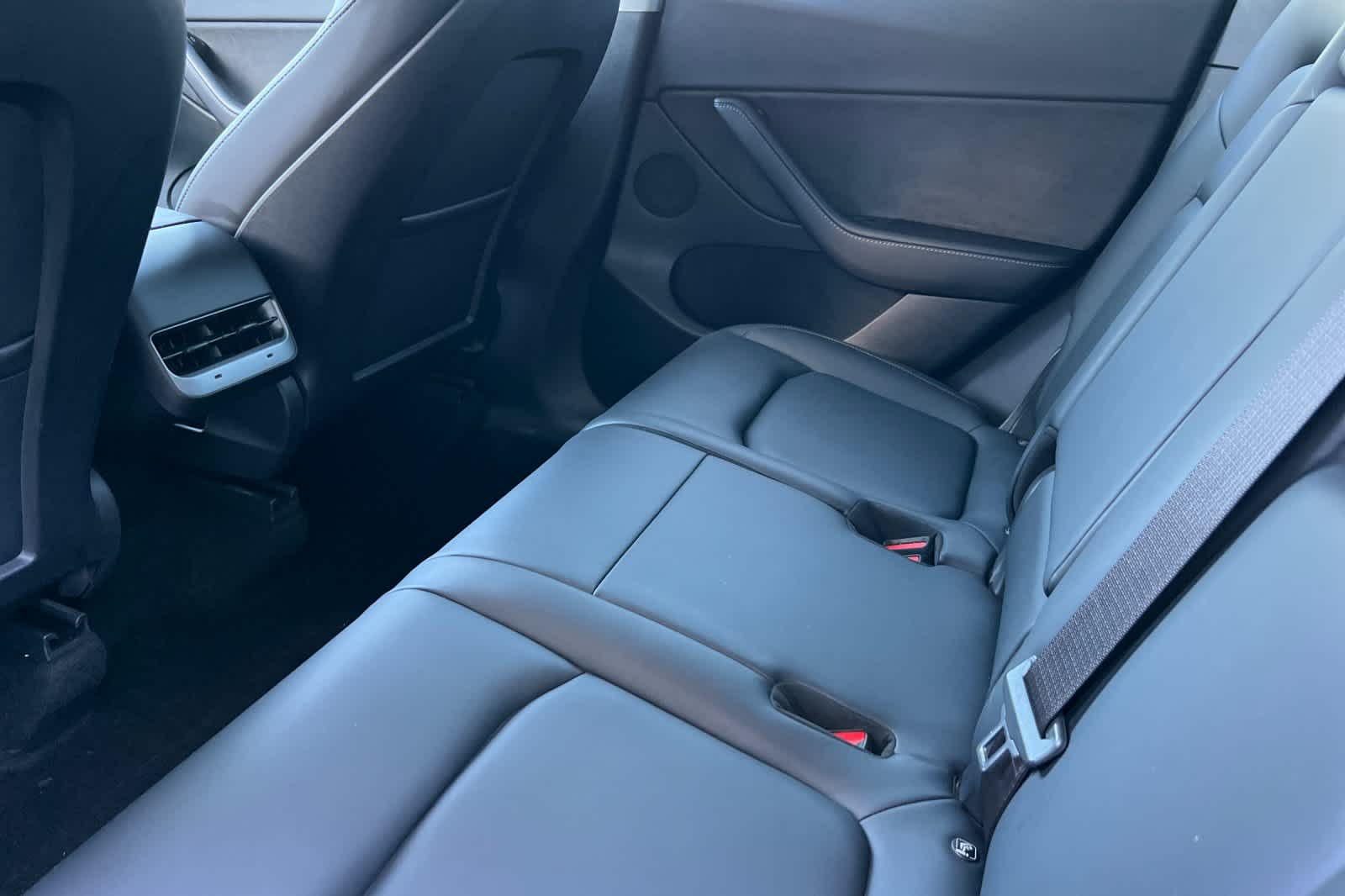 Thumbnail: 2021 Tesla Model Y - 4