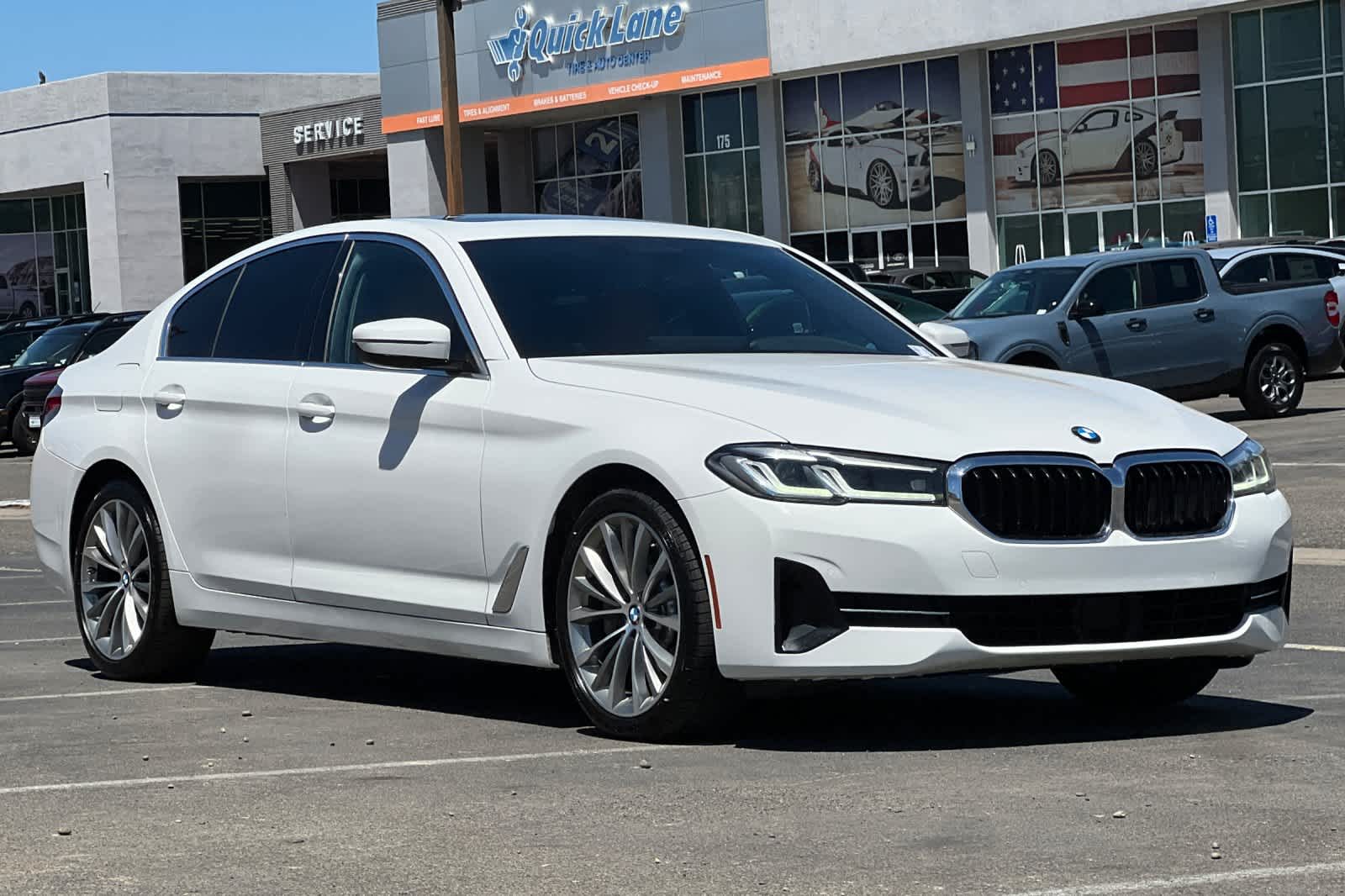 Thumbnail: 2023 BMW 5 Series - 9