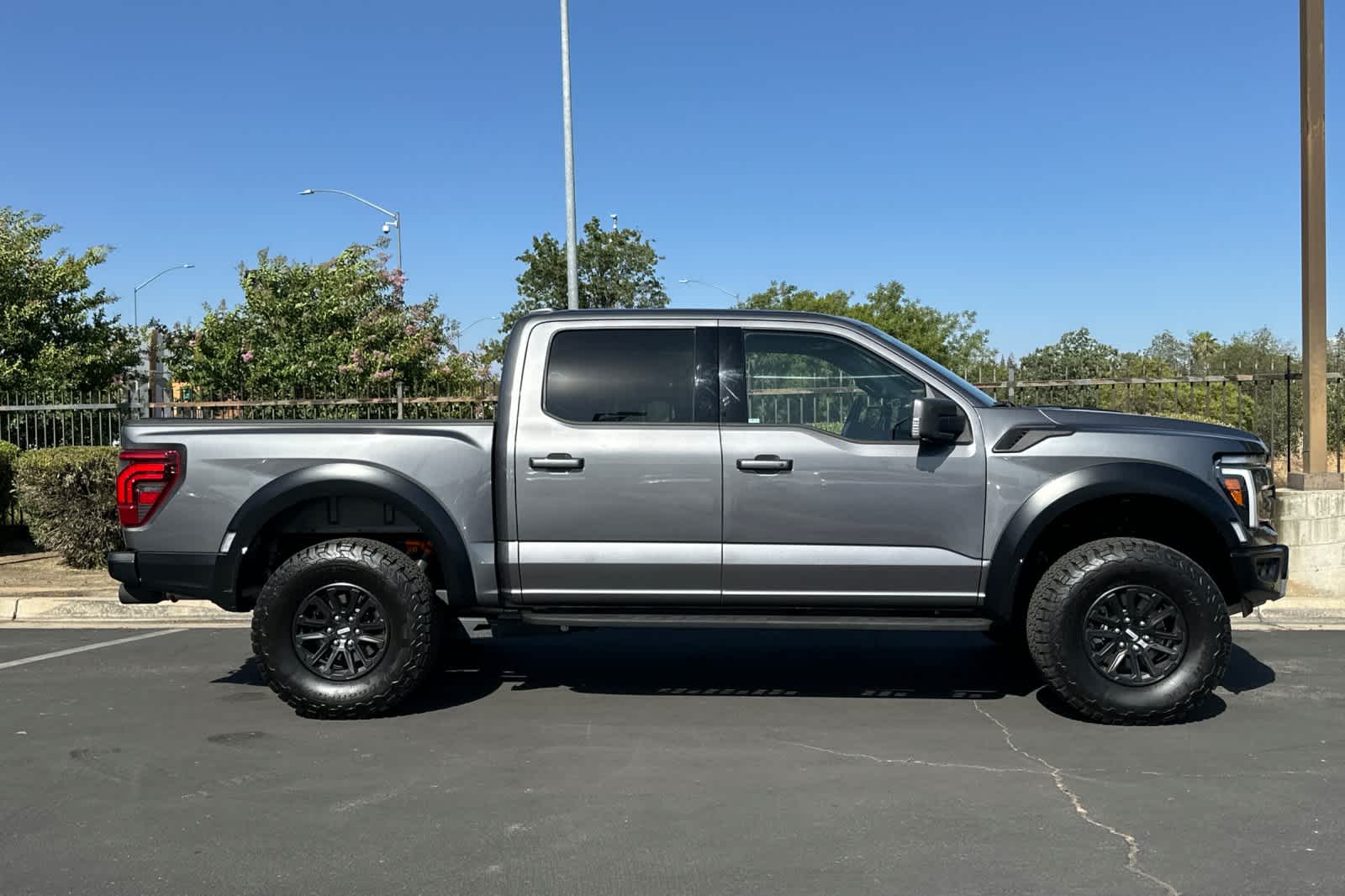 2024 Ford F-150 Raptor 8