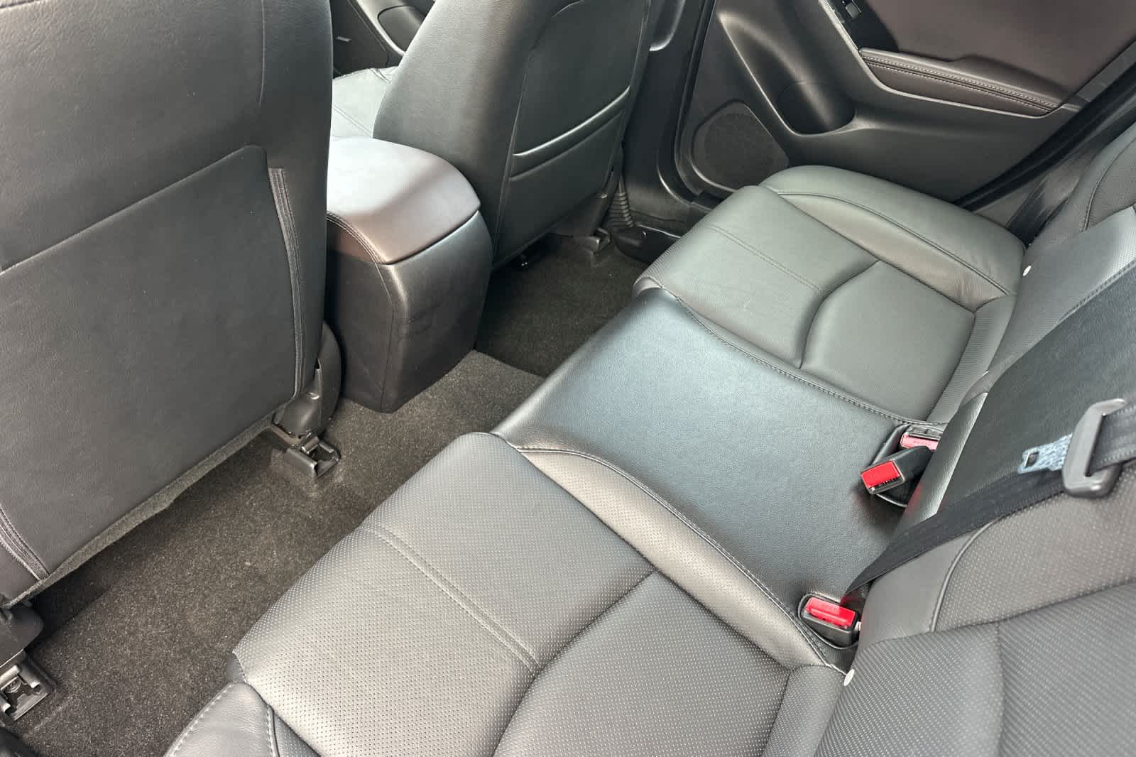 Thumbnail: 2017 Mazda Mazda3 - 4