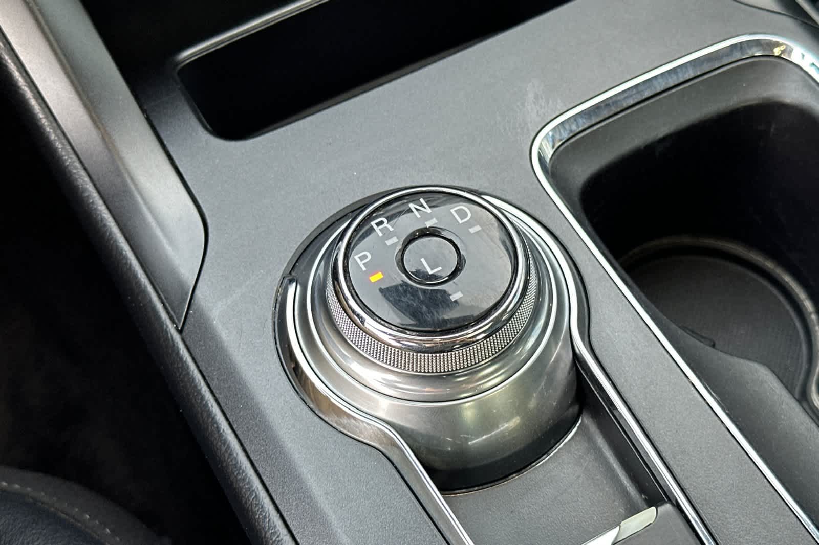 Thumbnail: 2020 Ford Fusion - 21