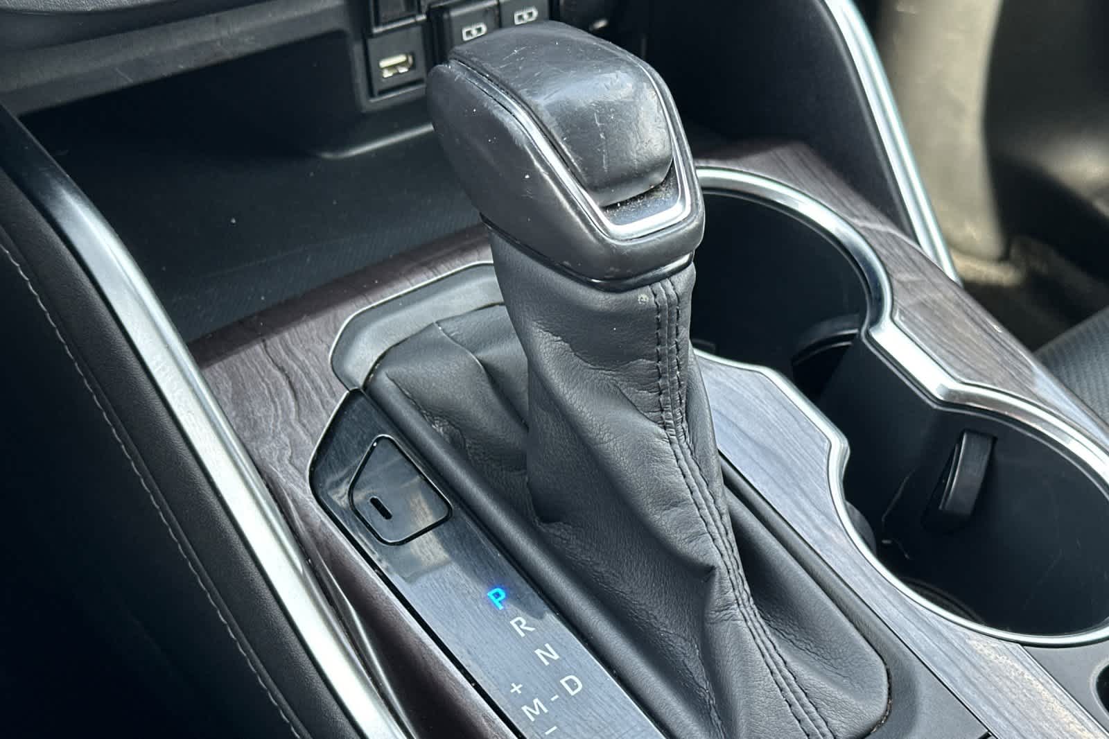 Thumbnail: 2020 Toyota Highlander - 21