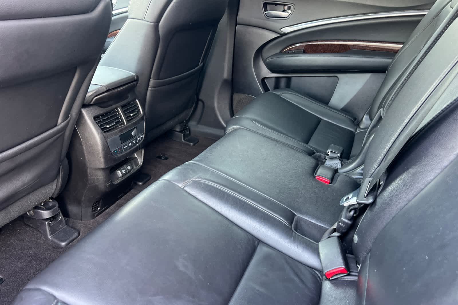 Thumbnail: 2020 Acura MDX - 4