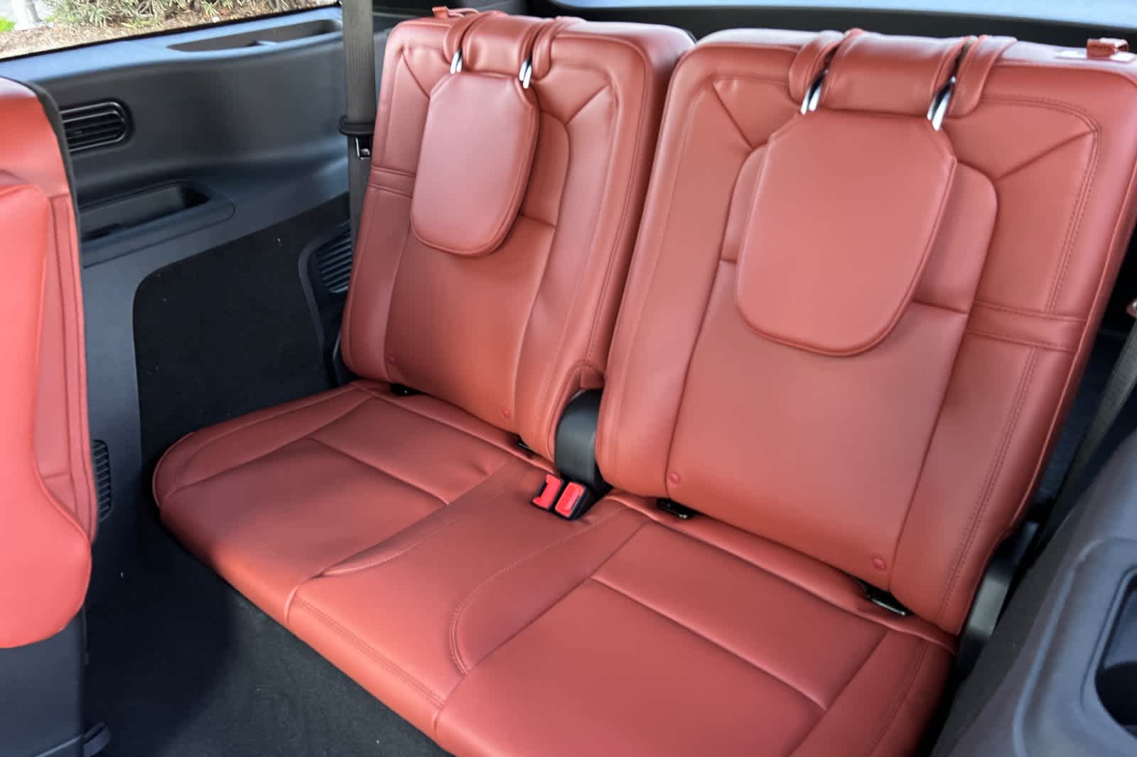 Thumbnail: 2026 Lincoln Aviator - 16