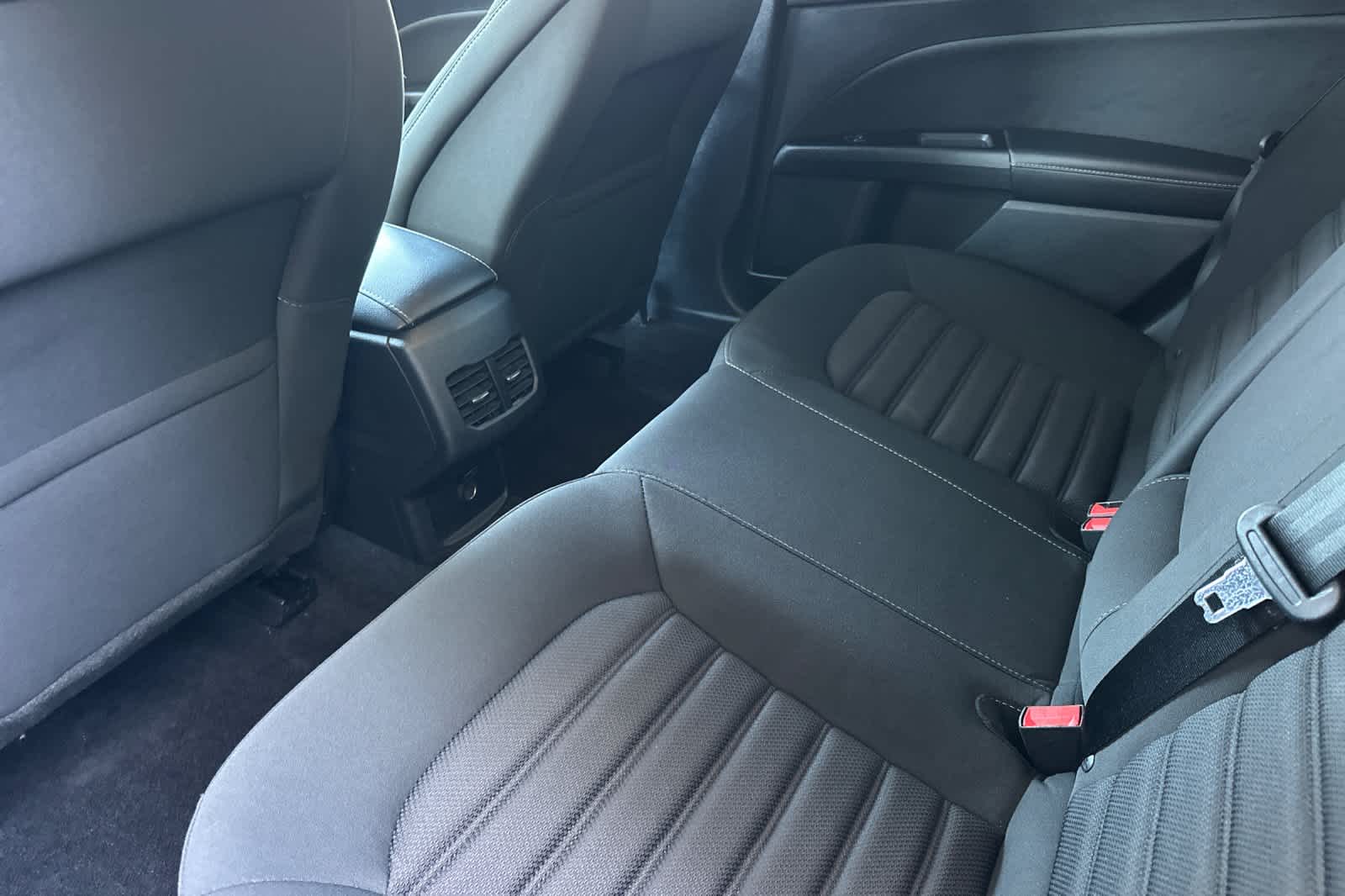 Thumbnail: 2017 Ford Fusion - 4