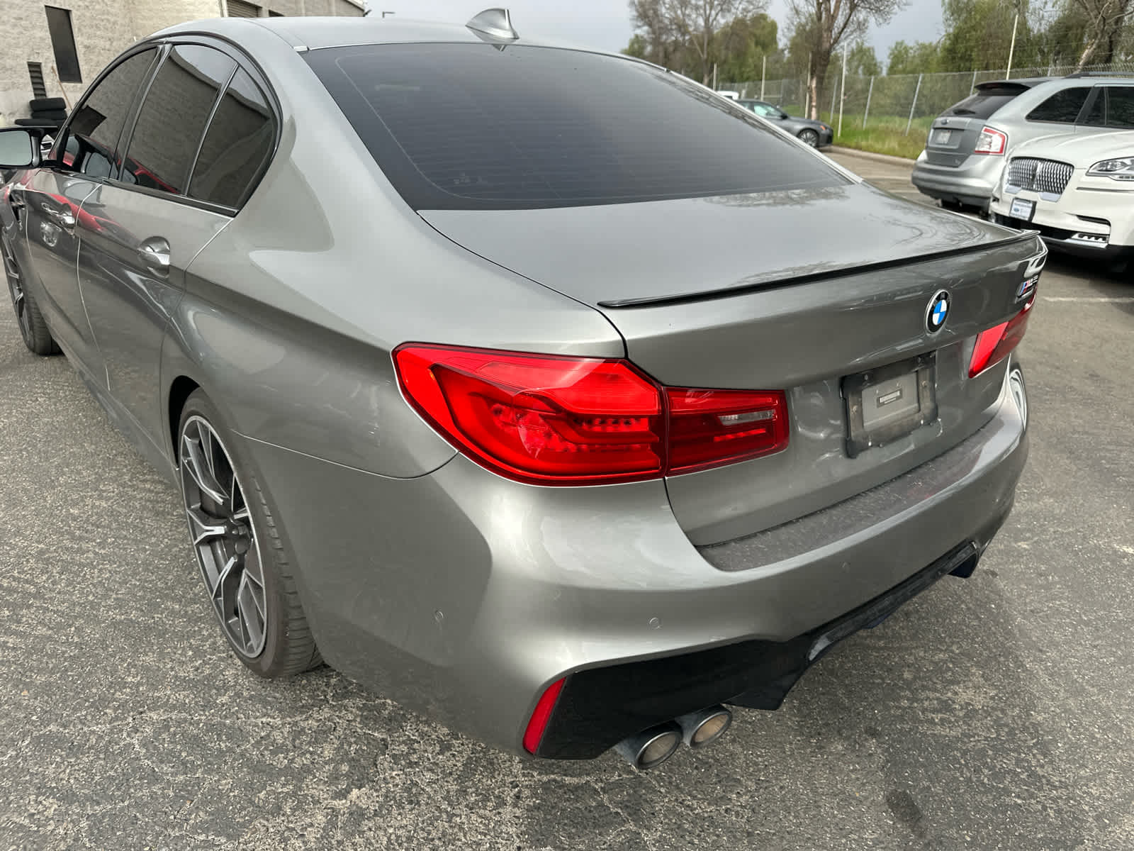 Thumbnail: 2019 BMW M5 - 23