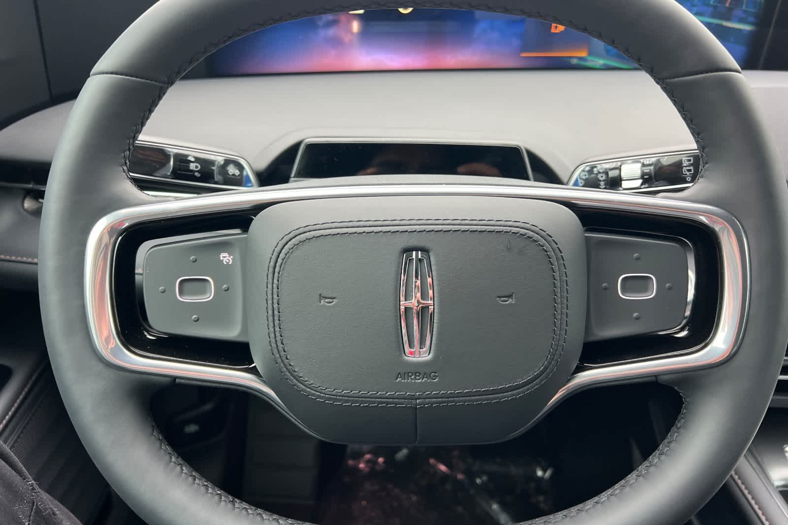 Thumbnail: 2026 Lincoln Nautilus - 25