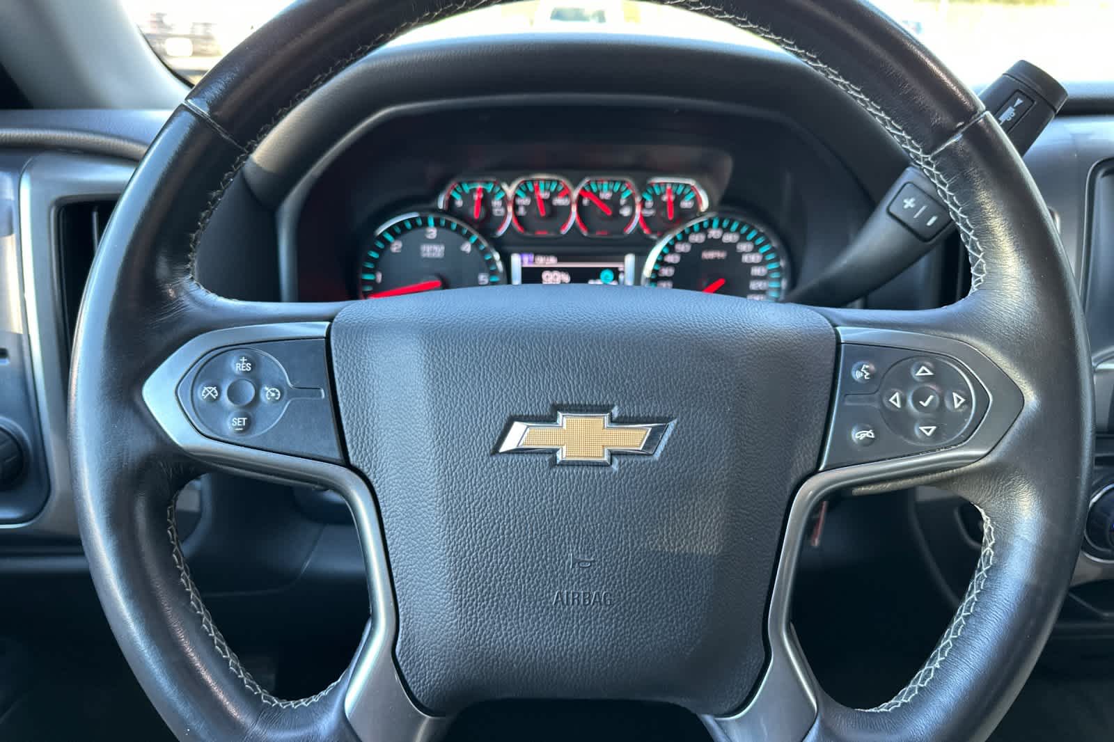 Thumbnail: 2016 Chevrolet Silverado 1500 - 22