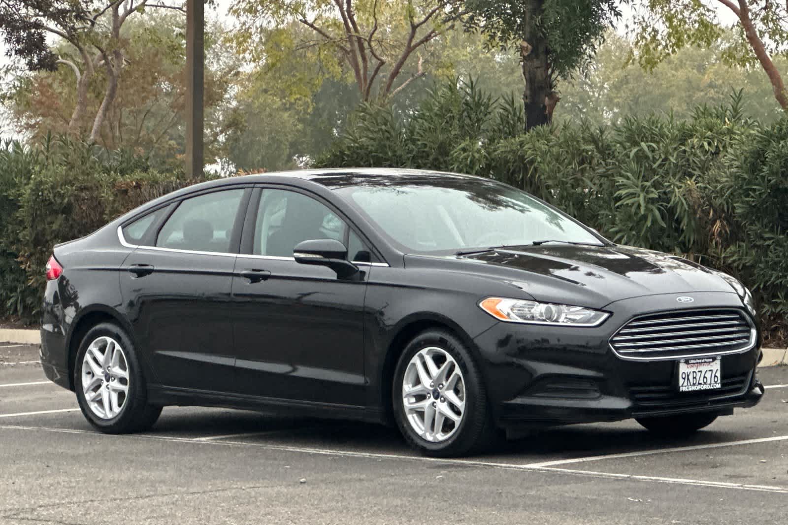 Thumbnail: 2015 Ford Fusion - 10