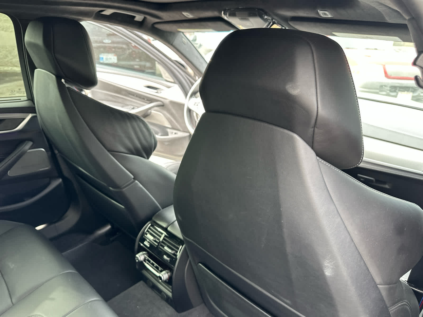 Thumbnail: 2019 BMW M5 - 11