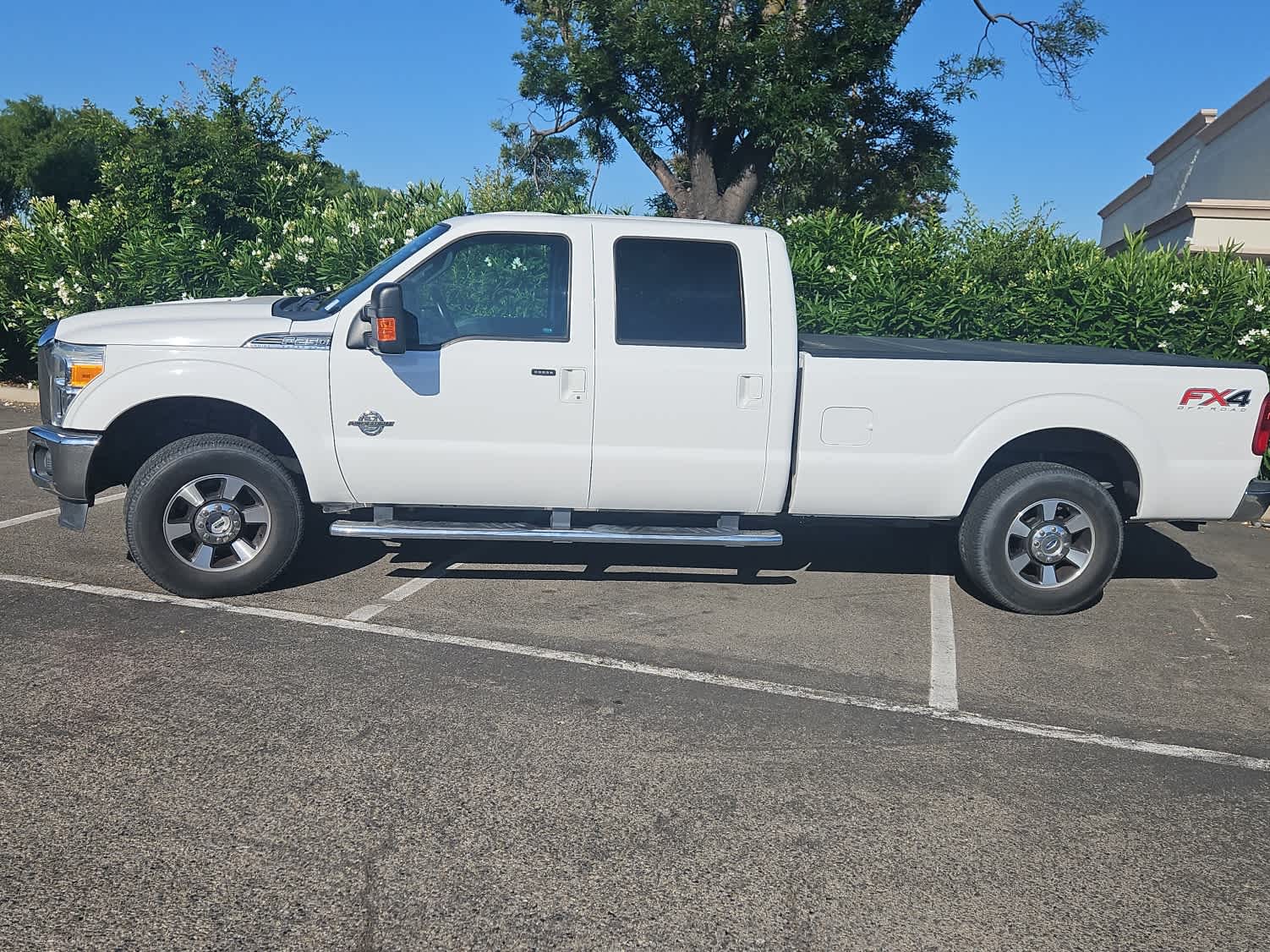 Thumbnail: 2016 Ford F-250 - 5