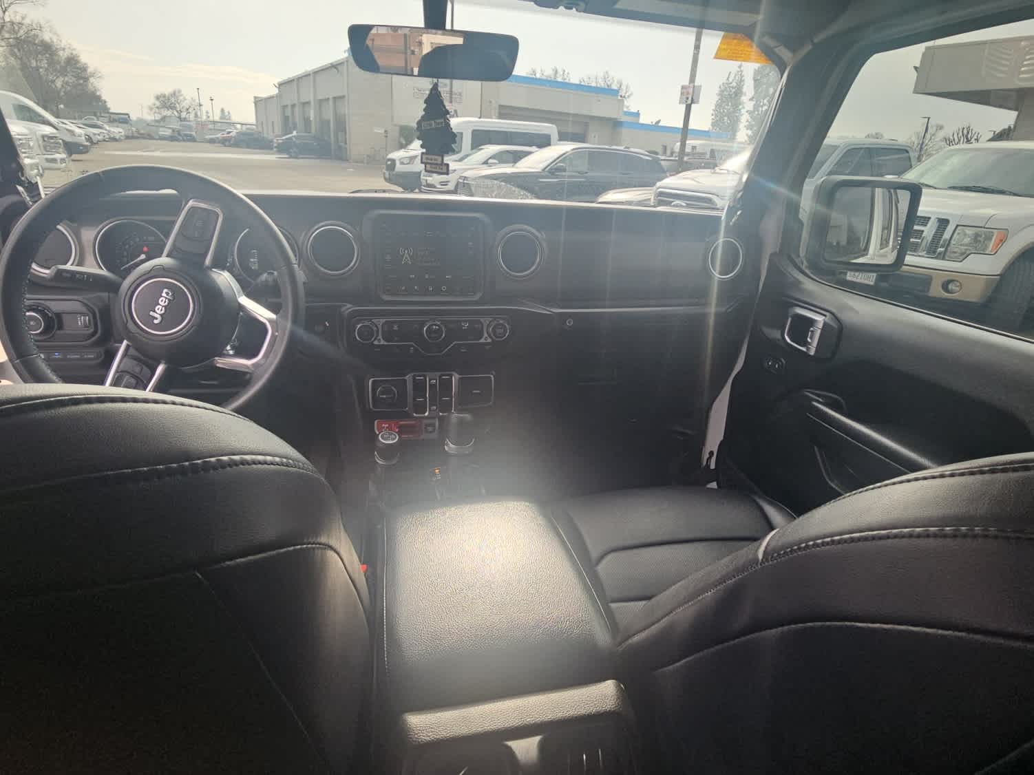 Thumbnail: 2023 Jeep Wrangler - 10