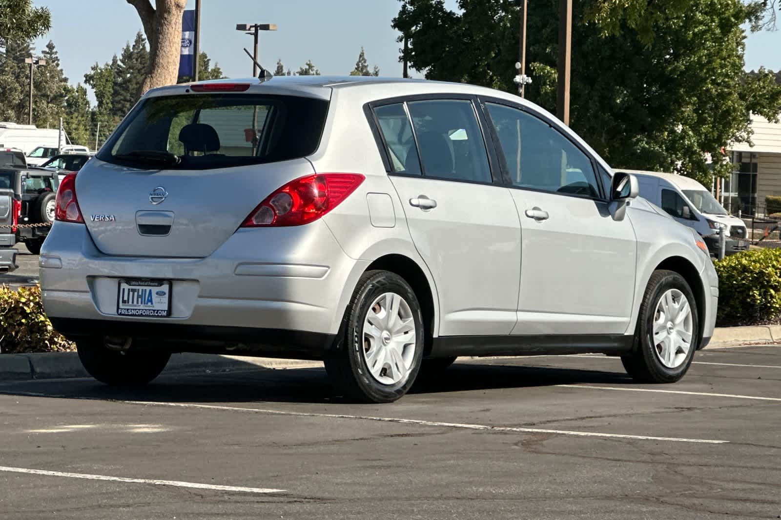 Used 2010 Nissan Versa S with VIN 3N1BC1CP7AL357374 for sale in Fresno, CA