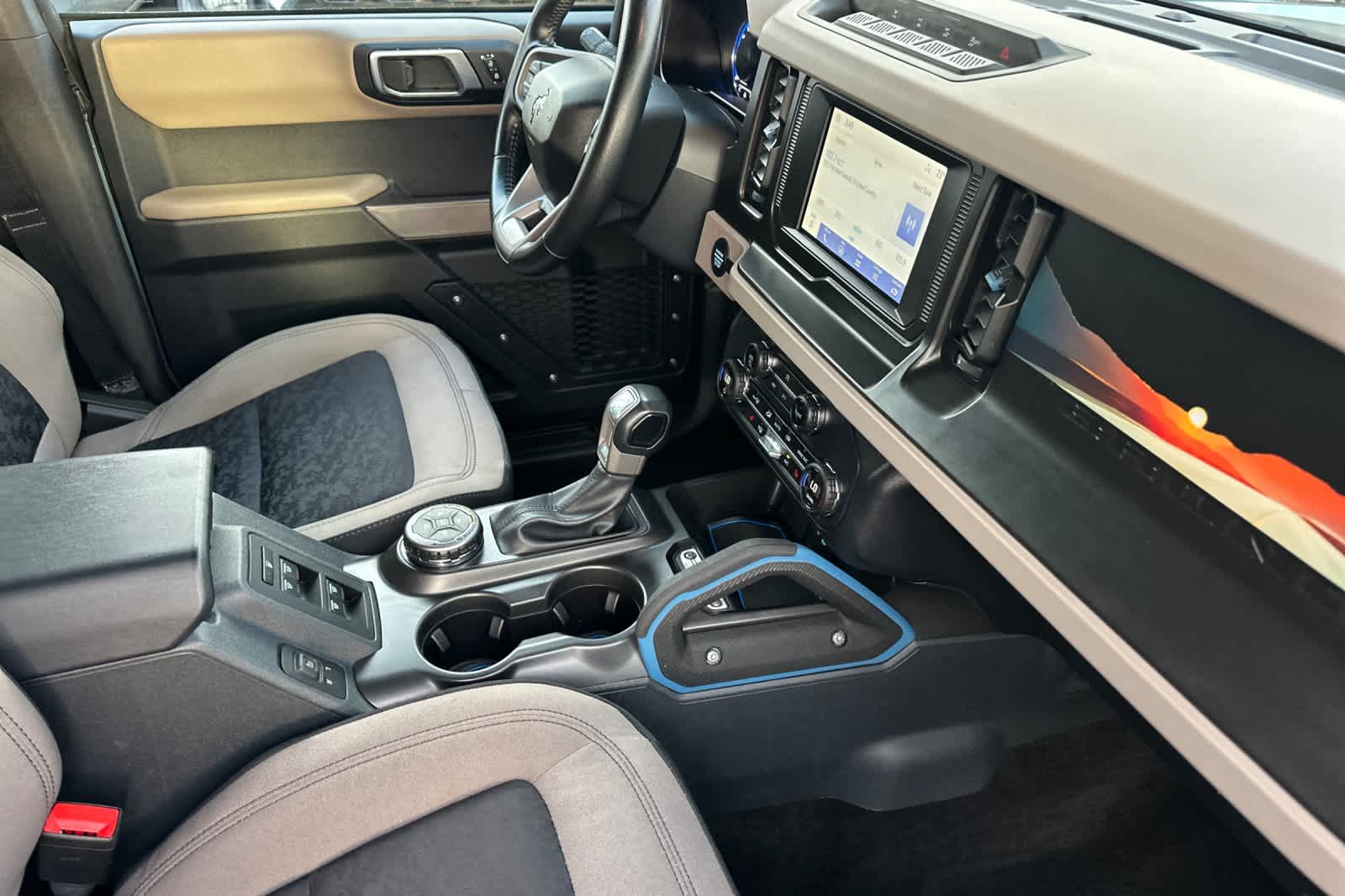 Thumbnail: 2023 Ford Bronco - 17