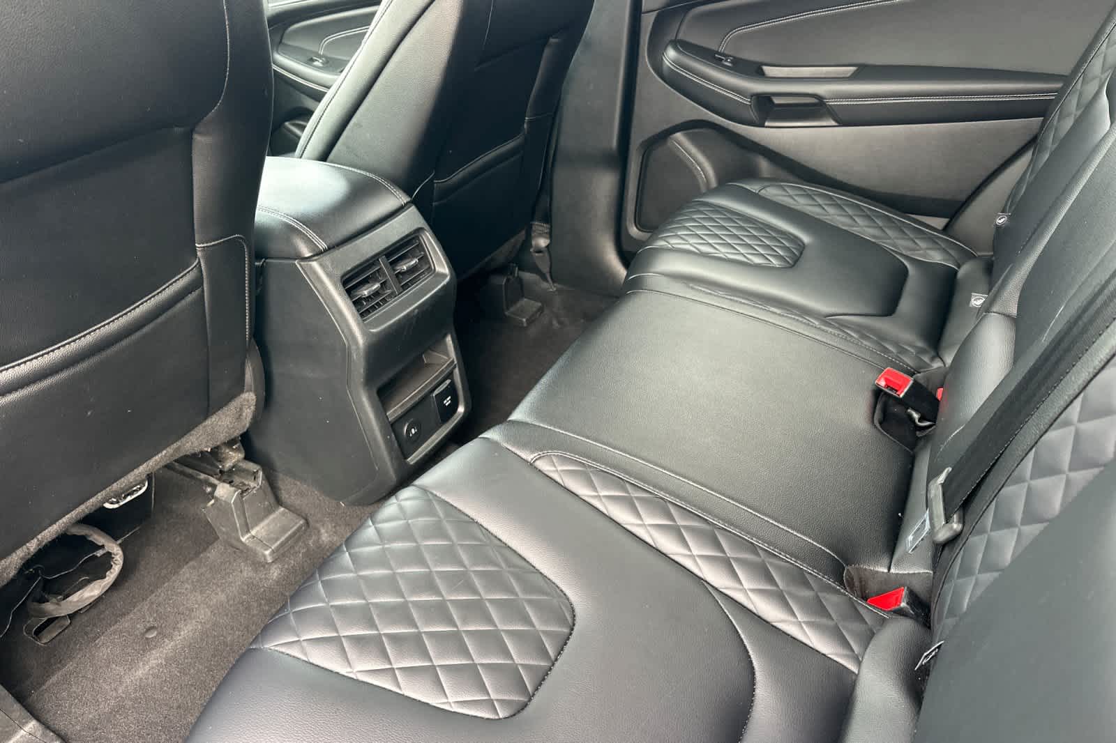 Thumbnail: 2024 Ford Edge - 4