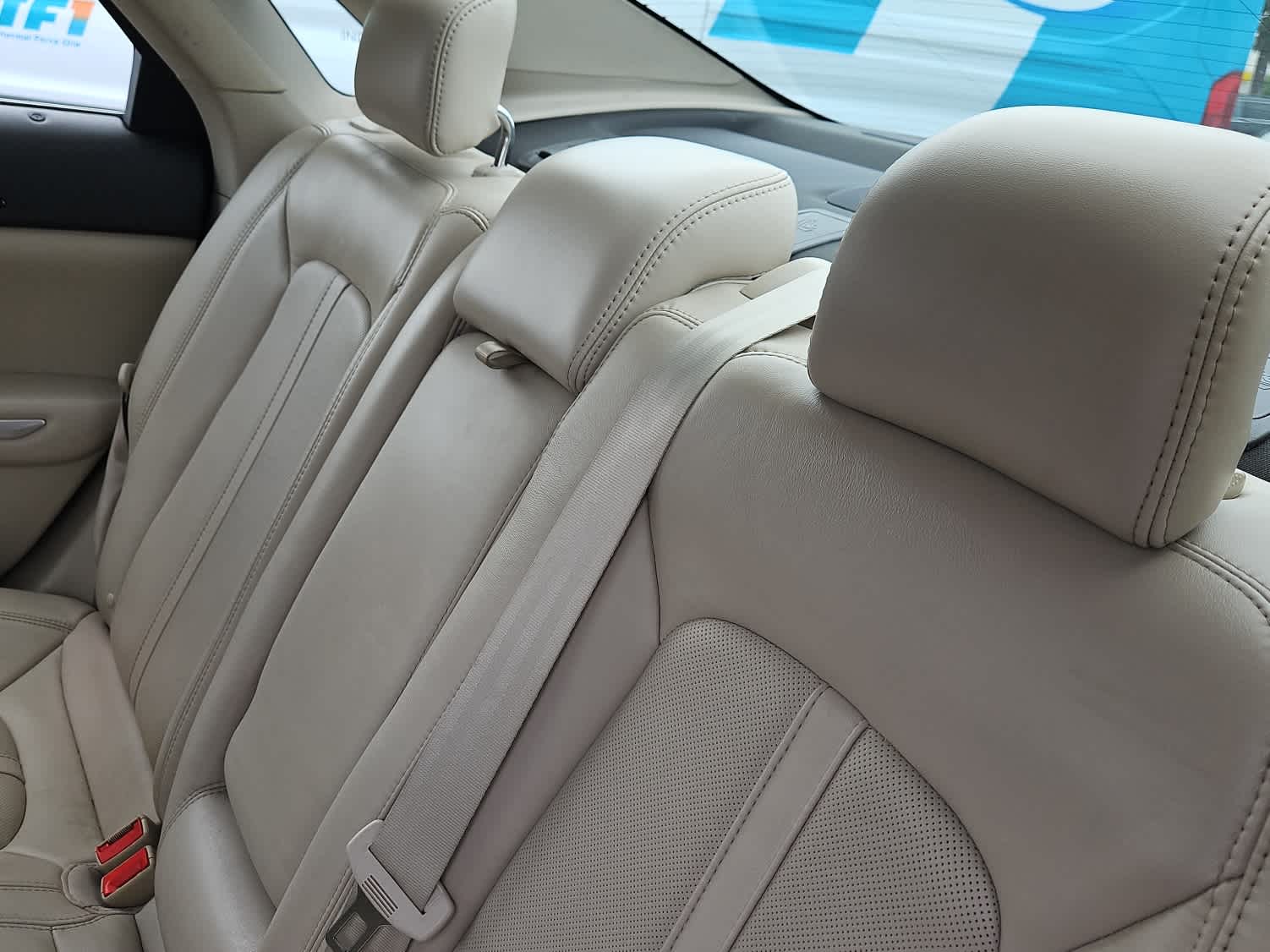 Thumbnail: 2016 Lincoln MKZ - 12