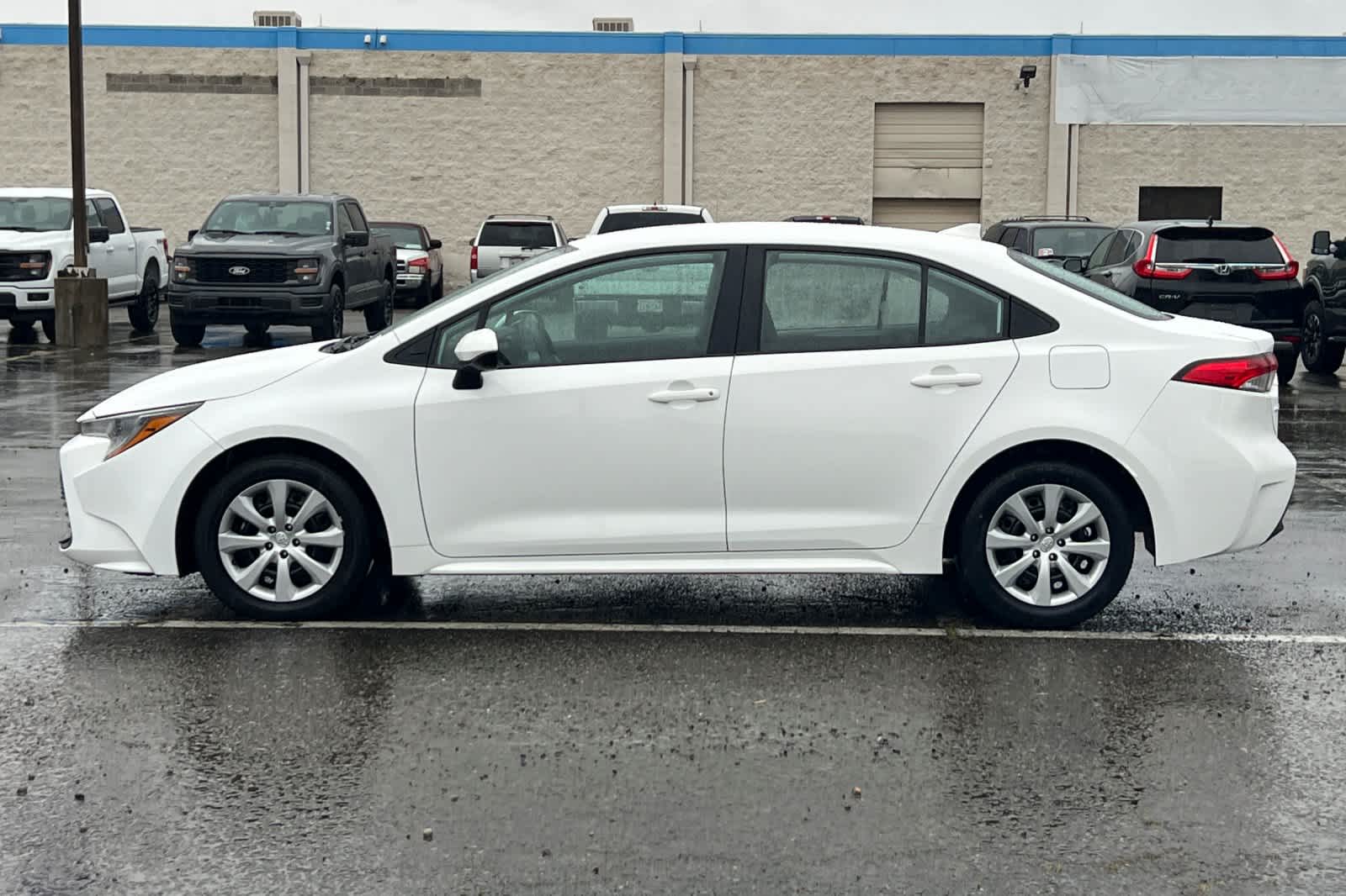 Thumbnail: 2023 Toyota Corolla - 6