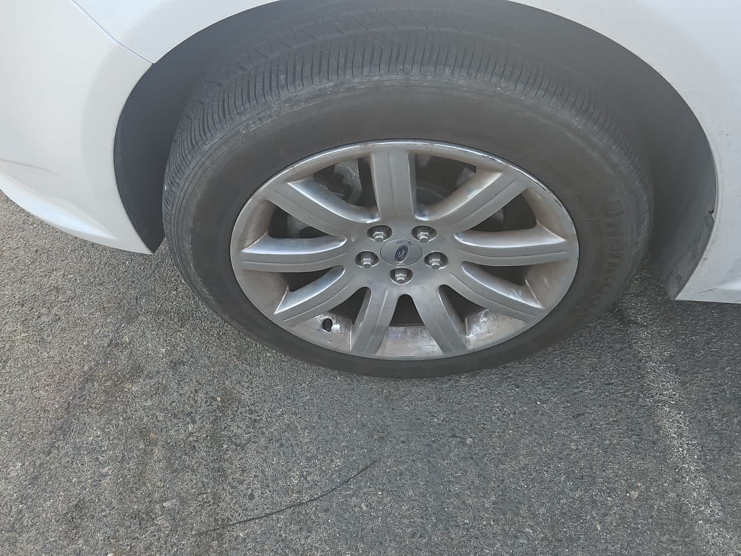 Thumbnail: 2009 Ford Flex - 3