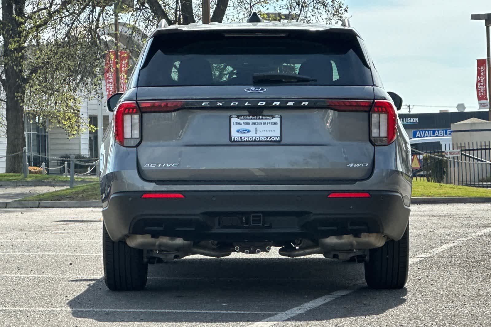 Thumbnail: 2025 Ford Explorer - 8