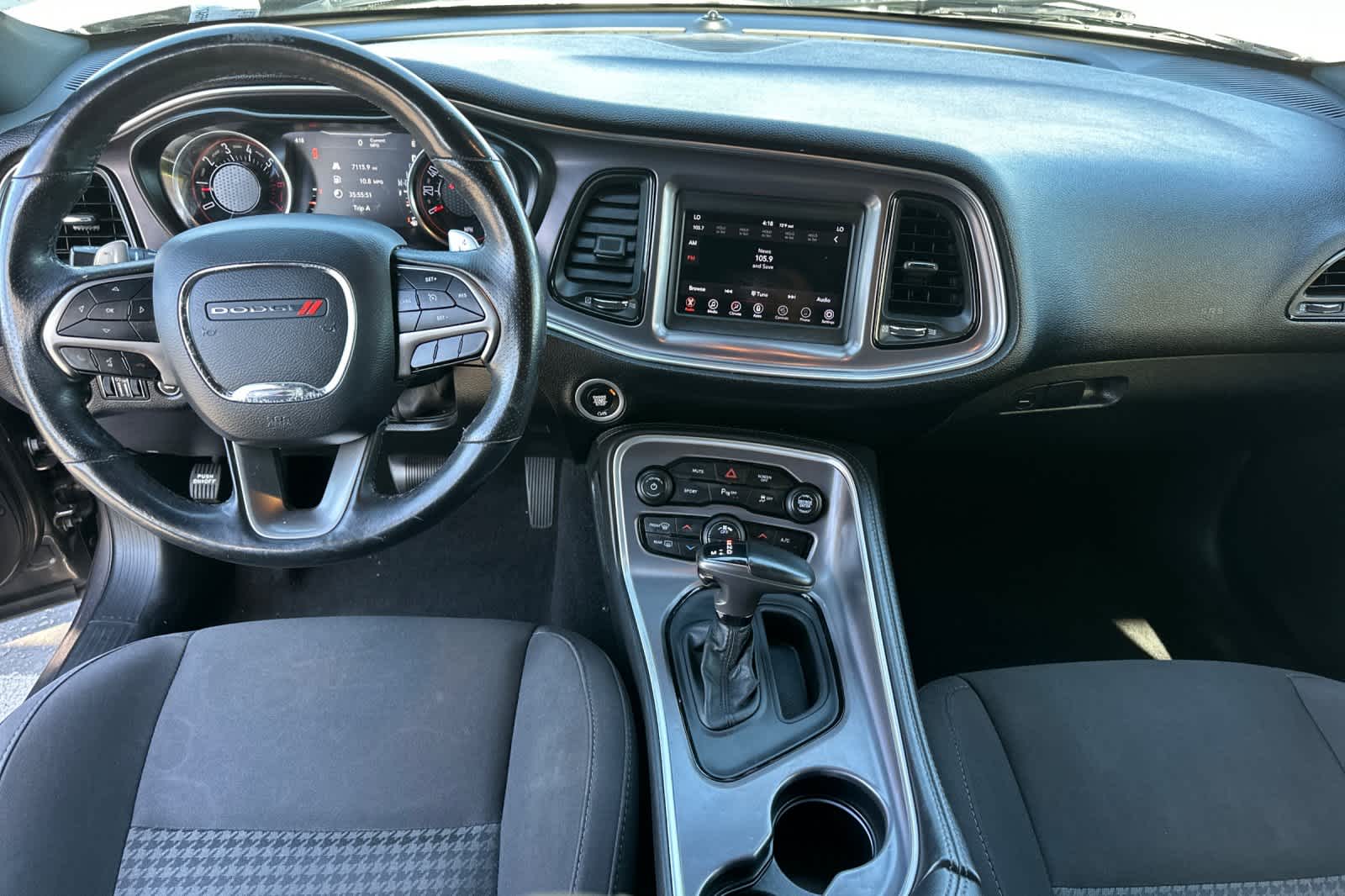 Thumbnail: 2019 Dodge Challenger - 3