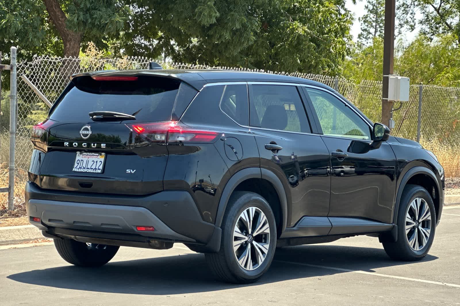 Thumbnail: 2022 Nissan Rogue - 2