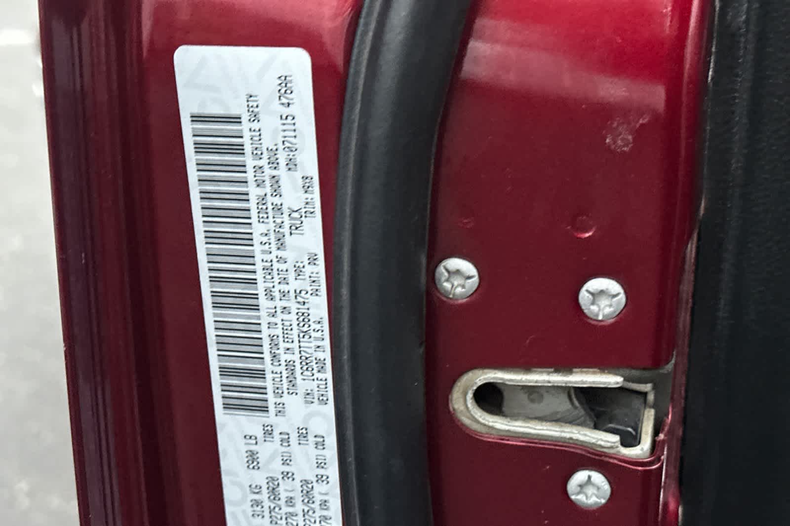 Thumbnail: 2019 RAM 1500 Classic - 27