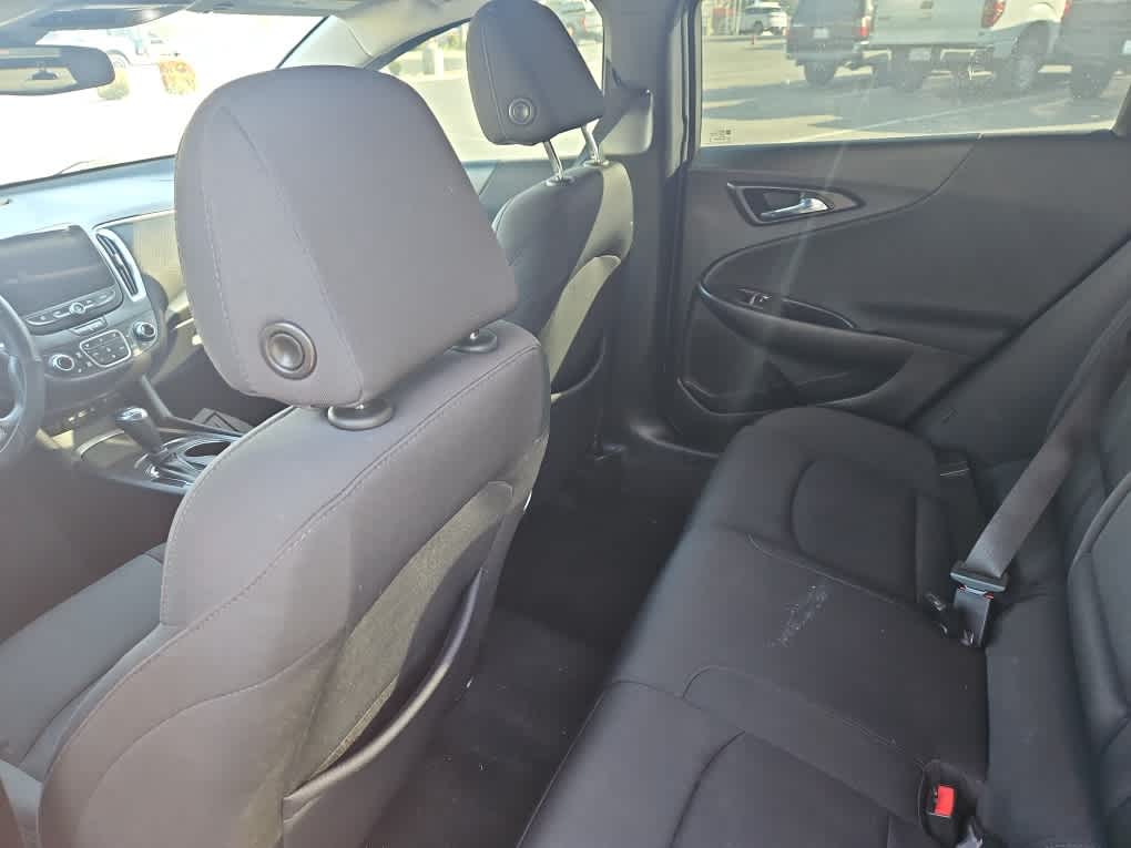 Thumbnail: 2020 Chevrolet Malibu - 11