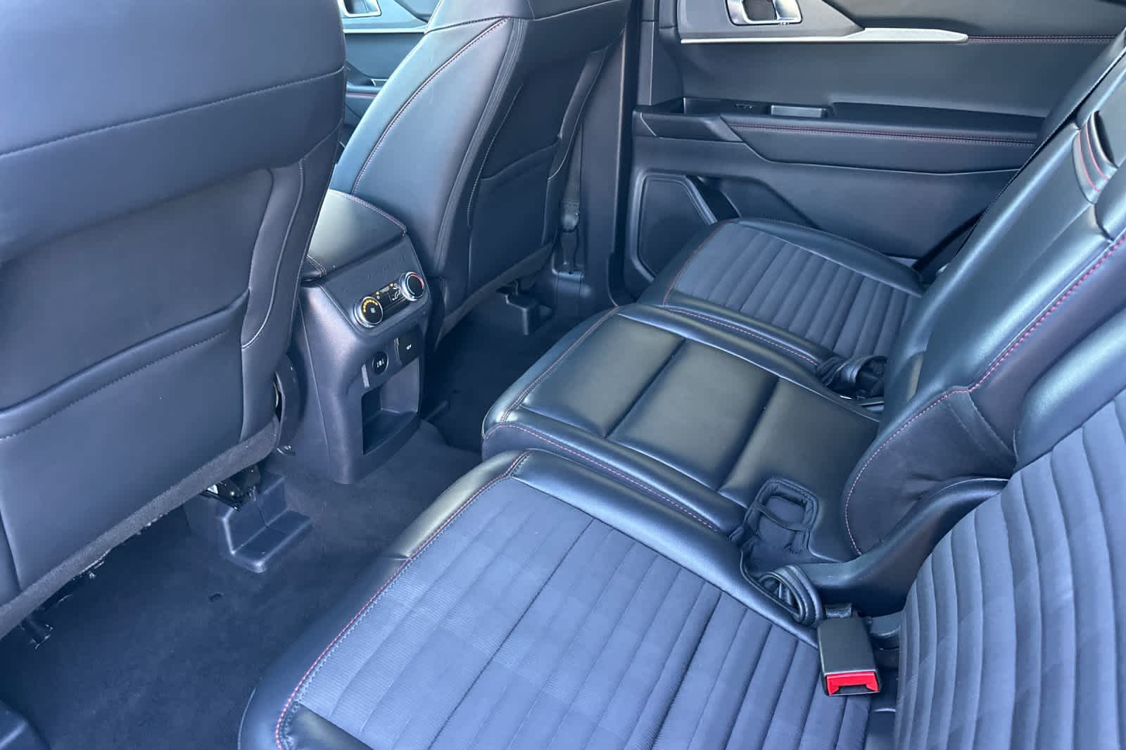 Thumbnail: 2025 Ford Explorer - 3
