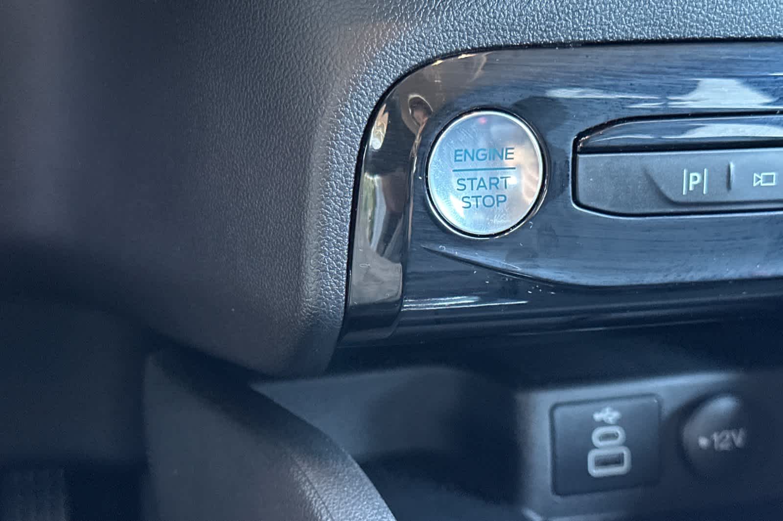 Thumbnail: 2024 Ford Escape - 23