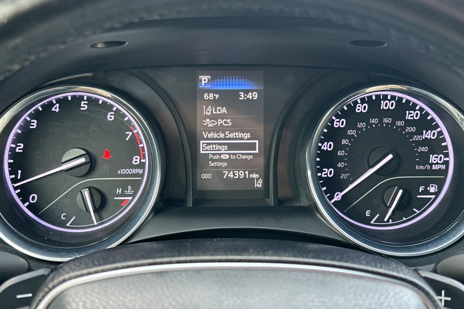 Thumbnail: 2020 Toyota Camry - 22