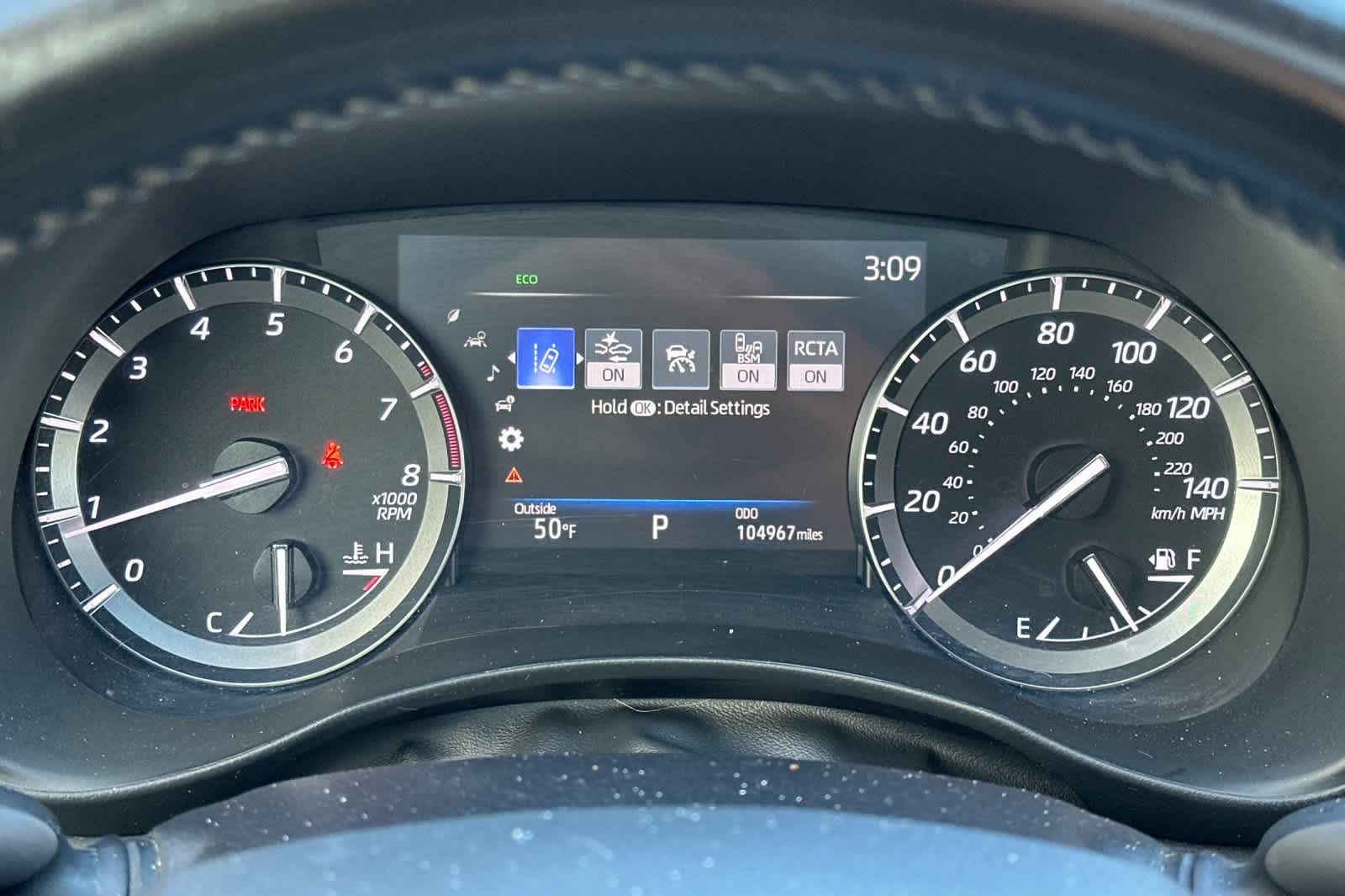 Thumbnail: 2021 Toyota Highlander - 25