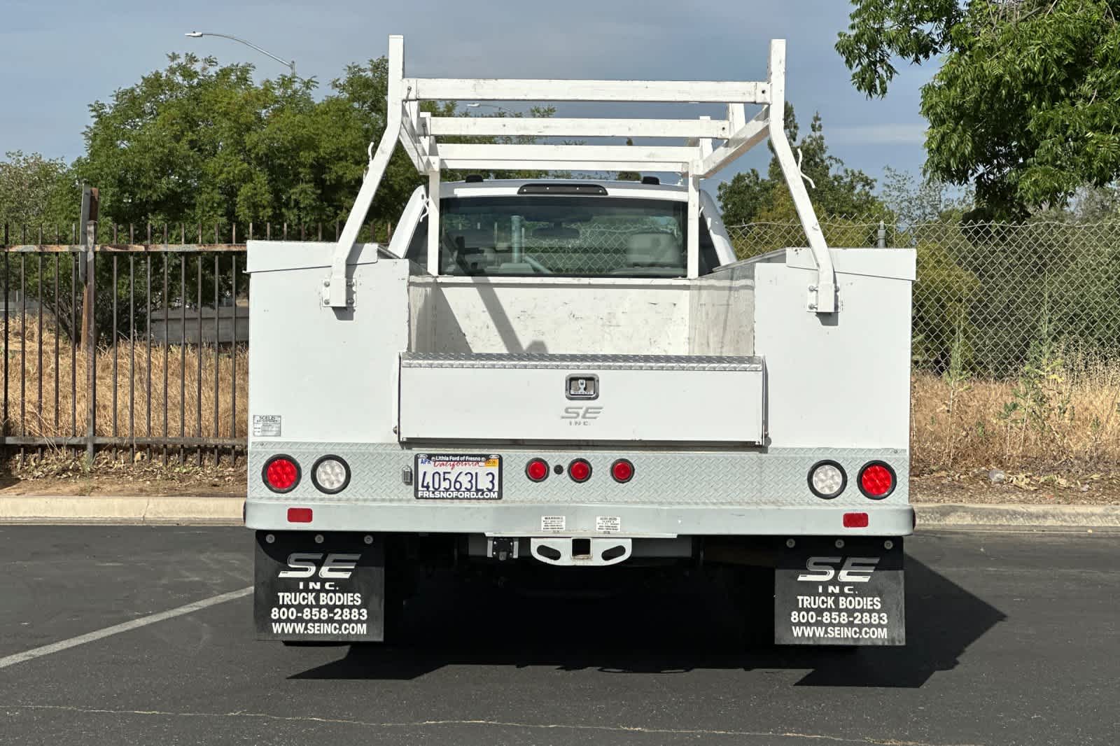 Thumbnail: 2022 Ford F-550 - 5