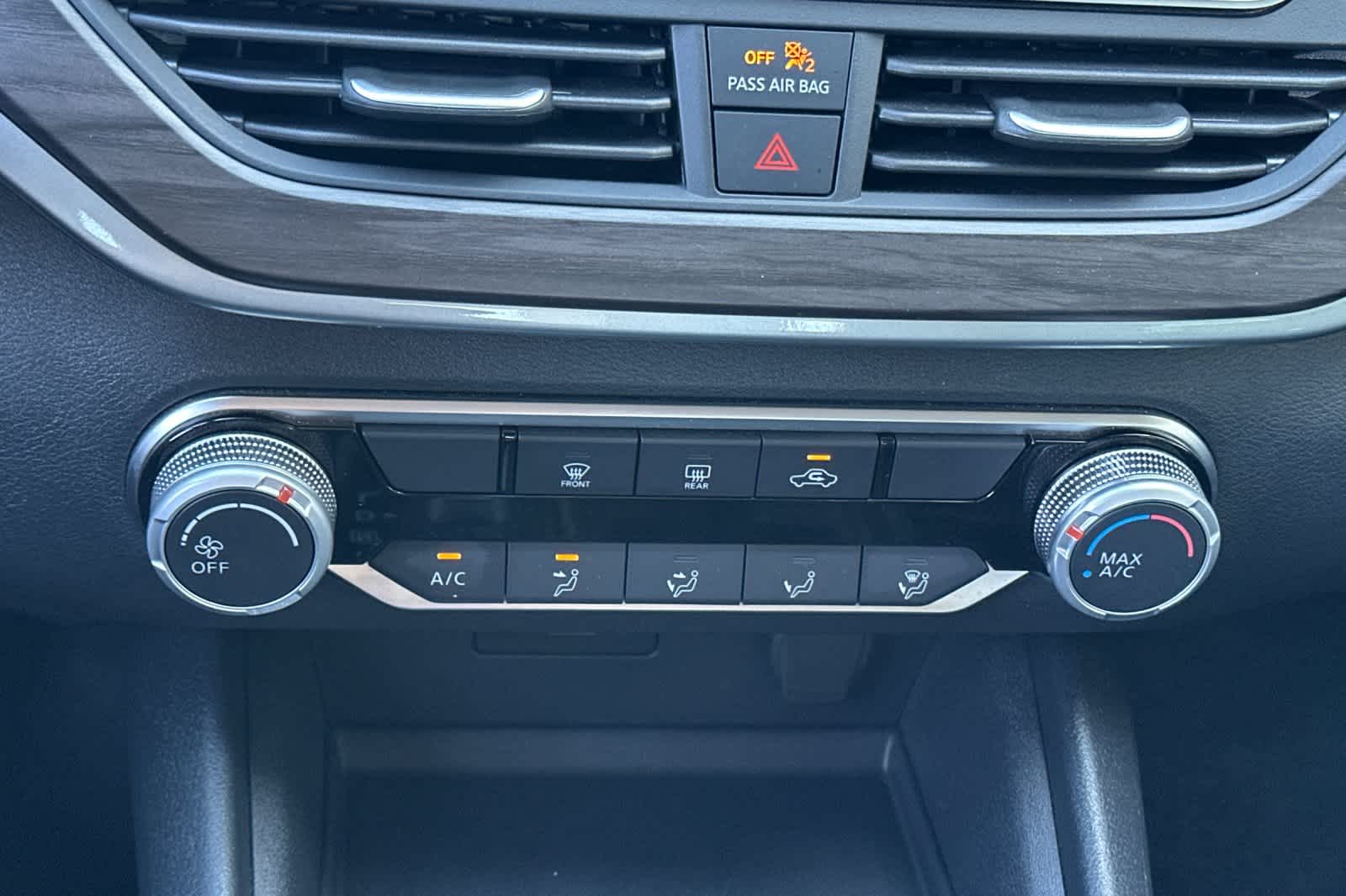 2025 Nissan Altima SV 19