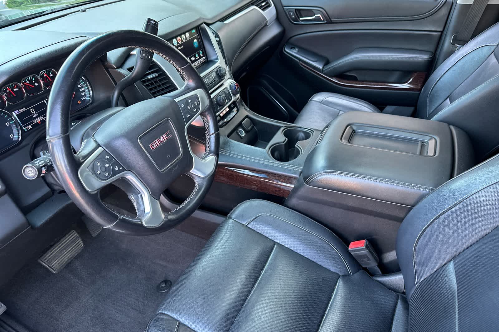 Thumbnail: 2019 GMC Yukon - 11