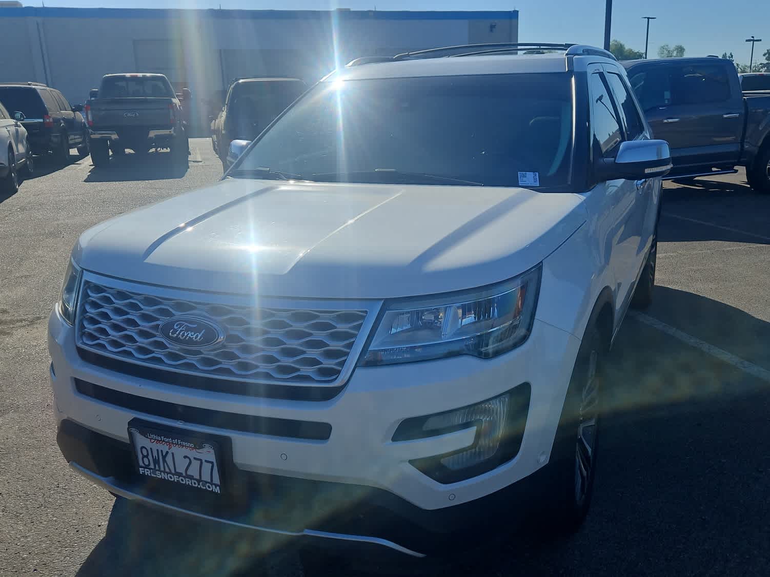 2017 Ford Explorer Platinum 4WD's photo