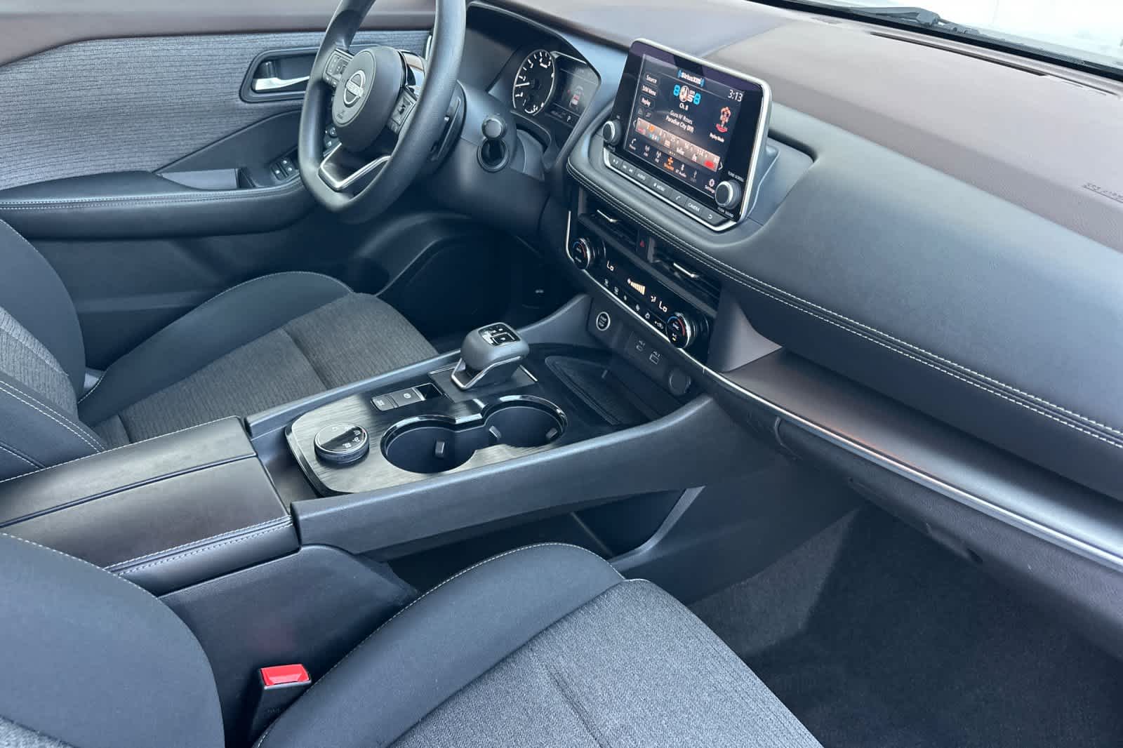 Thumbnail: 2023 Nissan Rogue - 16