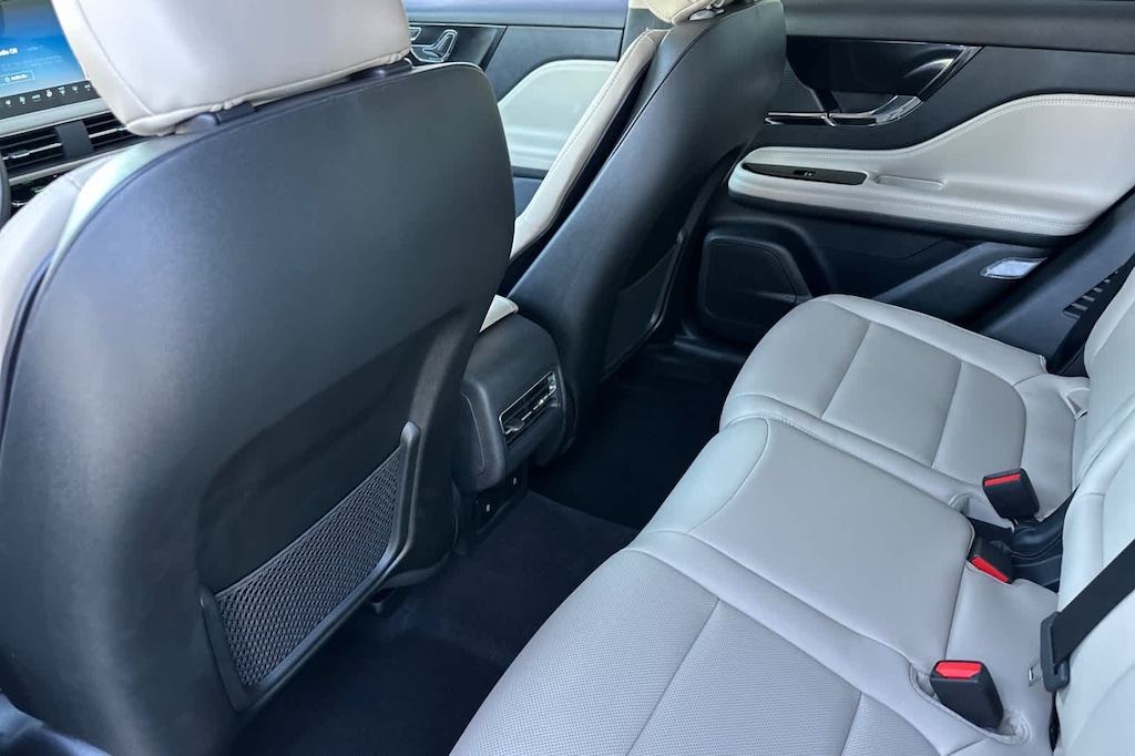 New 2025 Lincoln Corsair Premiere SUV