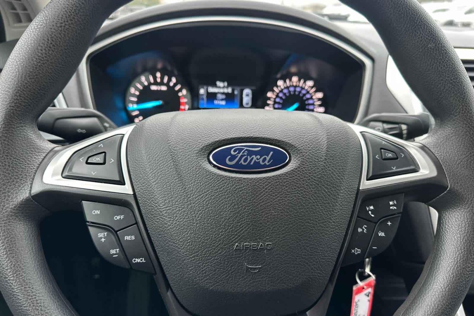 Thumbnail: 2015 Ford Fusion - 22