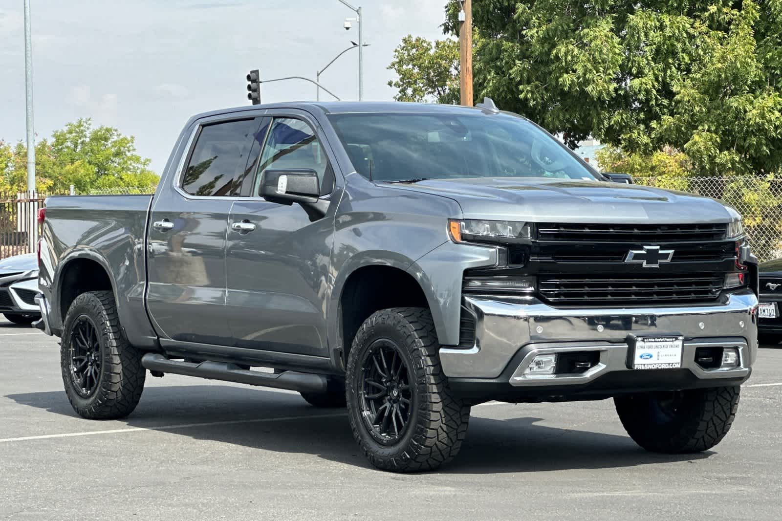 Thumbnail: 2020 Chevrolet Silverado 1500 - 10