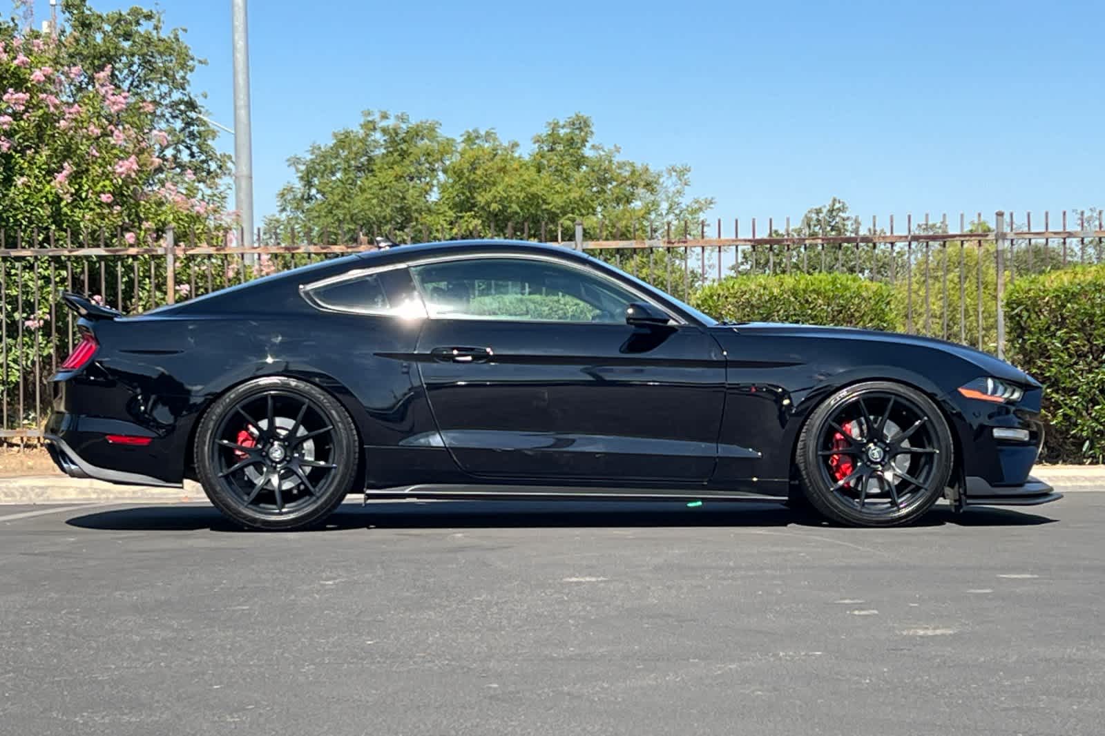 Thumbnail: 2021 Ford Mustang - 8