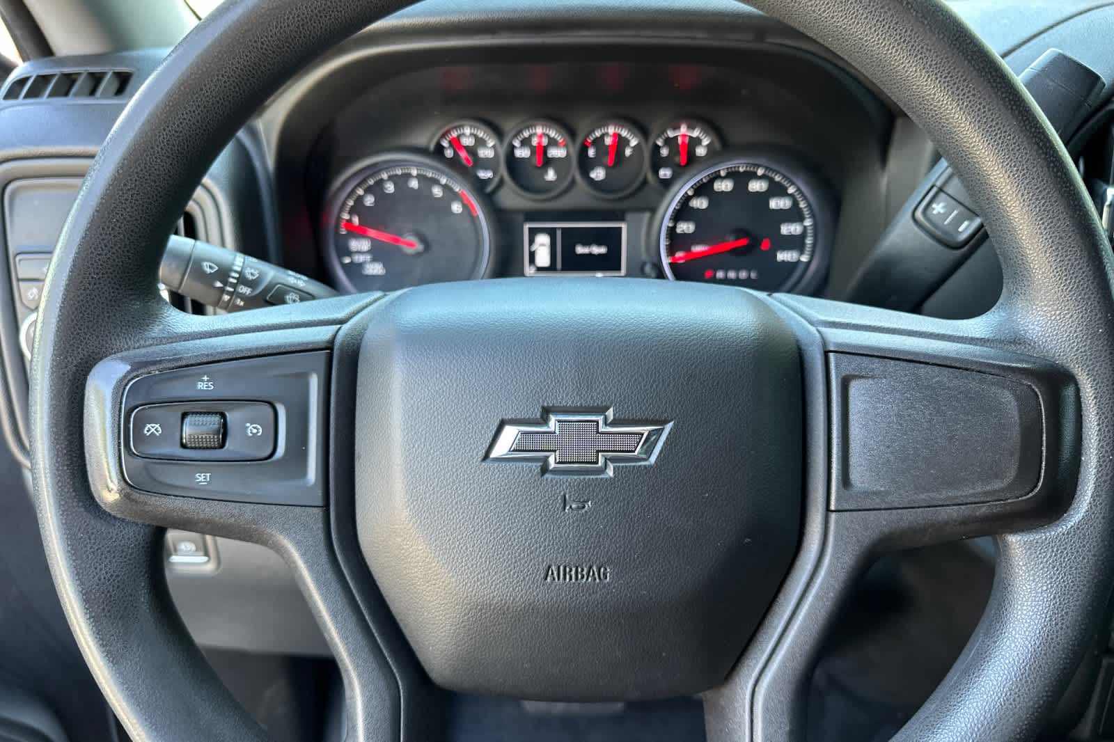 Thumbnail: 2020 Chevrolet Silverado 1500 - 21