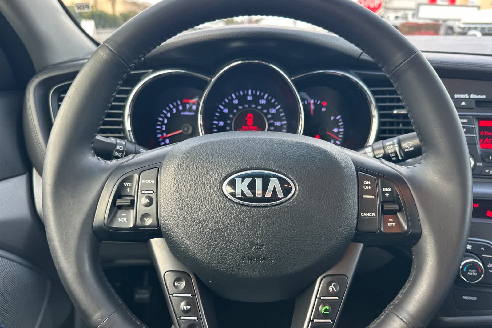 Thumbnail: 2013 Kia Optima - 21