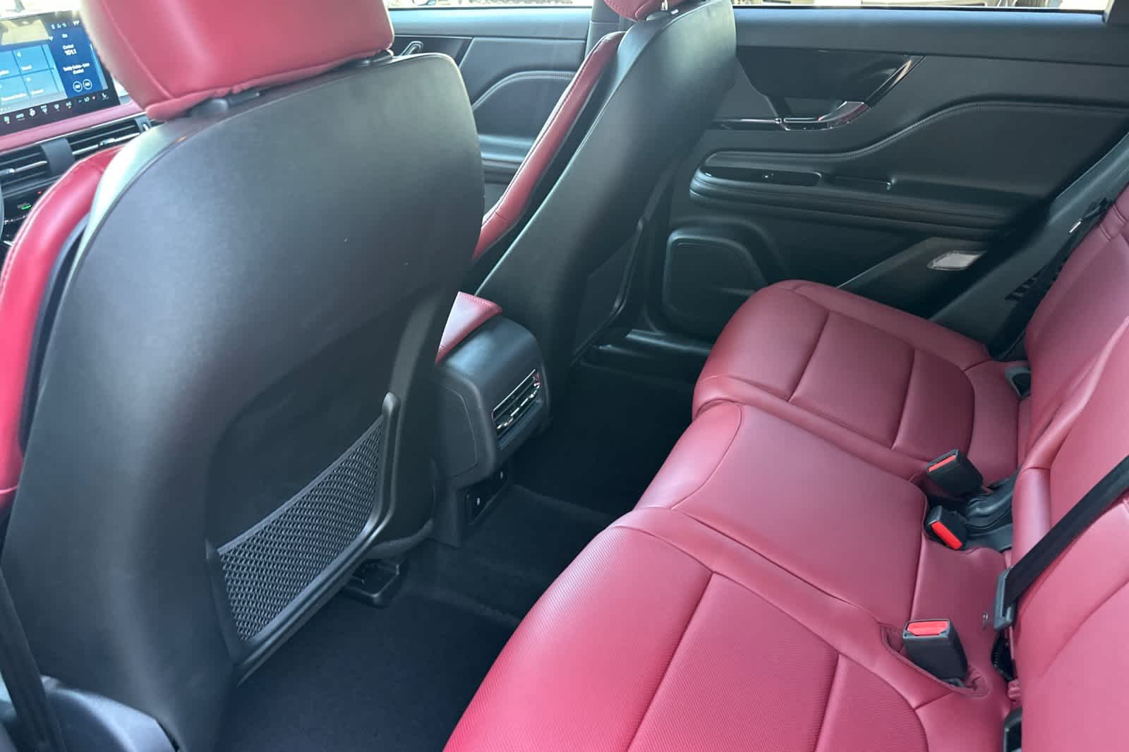 Thumbnail: 2025 Lincoln Corsair - 4